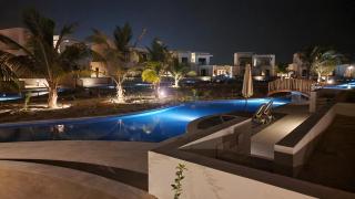 Hawana Salalah Poolside Apartment - 8