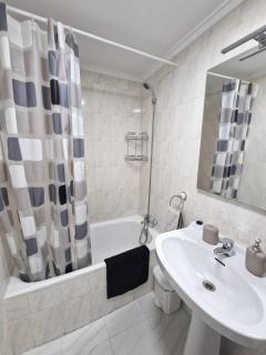 Torre Apartman - 2