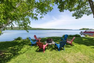Incredible water view with canoe and kayaks - Westport - 9