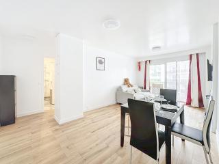 114 - Paris Appartement Rénové de Luxe pour 4 Personnes - París - 3
