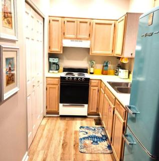 The Floridian, Old Florida Charm with Modern Comfort - 1
