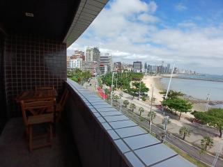 Flat Blue Tree Beira Mar by Escala - 4