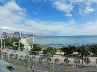 Flat Blue Tree Beira Mar by Escala - 2