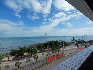 Flat Blue Tree Beira Mar by Escala - 1