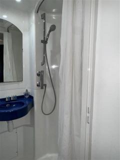 Farringdon Studio Flat - London - 2
