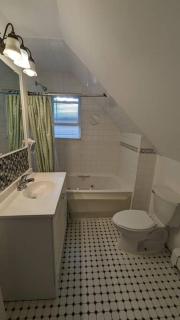 Stunning 4BR home close to NYC - Teaneck - 7