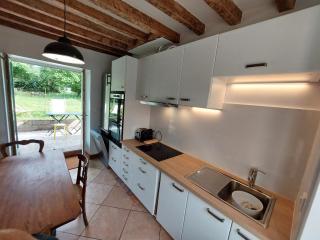 Retraite Champêtre avec Home Cinéma et Verger Libre Cueillette, près de la Loire et des Châteaux - FR-1-590-435 - 4