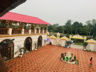La Pahi Palace- Banquet and Resort - 7