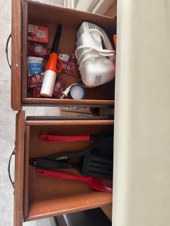 Departamento en fraccionamiento para 4 personas, cuenta con todo para estancias largas, seguridad y estacionamiento, zona céntrica, bancos,garitas,plazas - 3