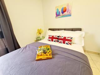 Affordable 10 Guest SEGI Kota Damansara Tropicana Thomson Hospital Giza Mall Tropicana Mall Ikea The Curve One Utama - 9