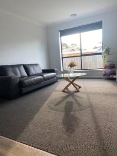 Home in Churchill - 3