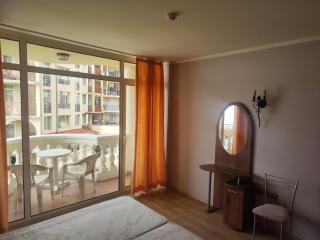 Atrium Beach Apartments - Elenite - 3