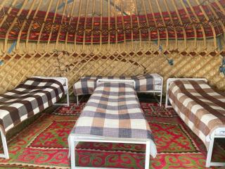 Yurt Camp Erlan at Song Kol Lake - Song-Kul - 7