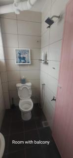Hostel Room with Private Bathroom - Kuala Lumpur - 2
