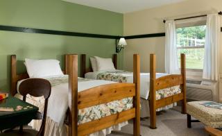 Inn & Spa at Cedar Falls - Cedar Grove - 4