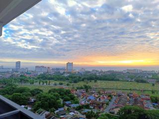 D'Luna Homestay Seaview I Sunrise View With Swimming Pool - Kuala Terengganu - 4