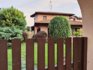 ReBea, Porzione di villa con giardino - Castronno - 4