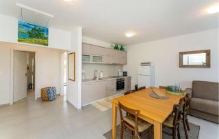 3 Bedroom Amazing Home In Sukosan - Sukošan - 7