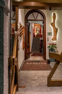 Hotel Garnì Zanella - Fucine - 5