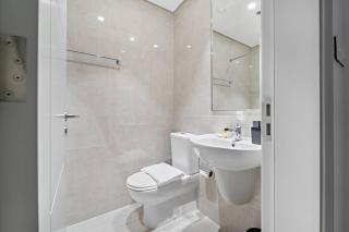 FIRST CLASS 3BR Trendy Urban Hideaway - 7