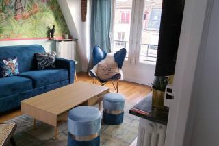 Studio Neuf, Calme, Lumineux, 8e etage - París - 3
