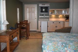 Retreat Wilderness Inn - Nimpo Lake - 3