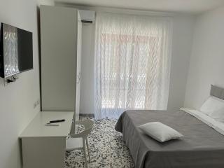 Le Petite House - JASMINE - Soggiorna con stile - Mariglianella - 9