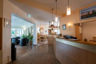 Airport Business Hotel Köln - Cologne - 5