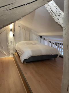 La chambre de Baucis - Tours - 0