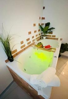 Studio Love Jacuzzi - Marseille - 1