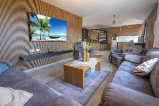 וילה קריסטל - וילות מדהימות עם בריכות פרטיות, ג'קוזי וסאונה - 4