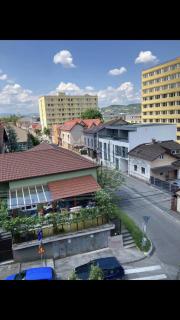 Central Cozy Apartment - 4