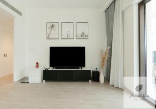 2 BR Modern Corner Unit at DCH - 4