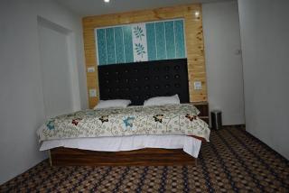 Pahalgam Galaxy - Pahalgām - 6