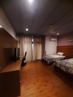 Ninettes' - Colombo - 2