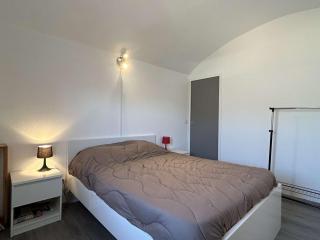 Maison T2 mezzanine rénovée - 6 pers, Gruissan Mateille, Terr. ensoleillée, piscine, parking privé - FR-1-229-836 - Gruissan - 3