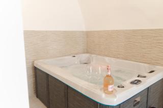 ACA Suite Luxury with Jacuzzi - Adelfia - 4