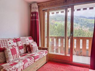 Proche pistes et commerces · Balcon · WiFi inclus - FR-1-688-77 - Méribel - 3