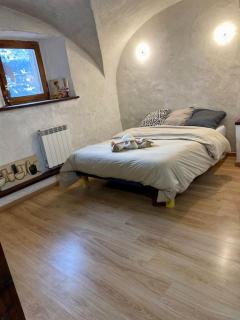 logement appartement dansMaison de pays - Saint-Martin-de-Queyrières - 7