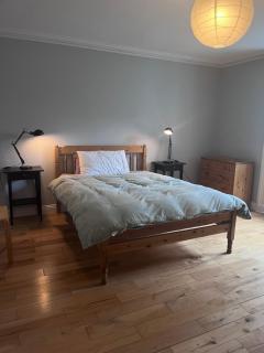 Spacious one bed apartment in the centre of Bray - Bray - 0