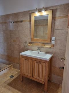 Boutique maisonnette at beachfront - Skhoínos - 7