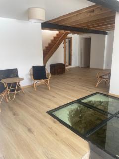 Gite authentique au coeur de Blavozy avec piscine privée, jacuzzi et terrain de pétanque - Blavozy - 5