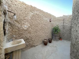 Lotus House - - 3