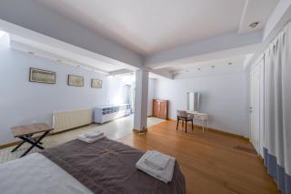 Maison Détroit Iconic 3Br Triplex with GREAT Views - 4