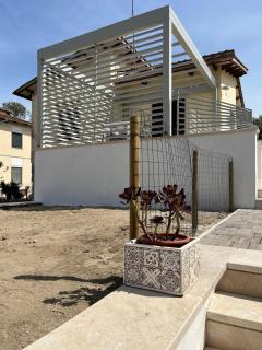 Appartamento in Villa a Tirrenia, eleganza e comfort a pochi passi dal mare - Pisa - 9