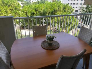 Relax - 4