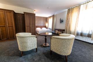 Hotel Domenic FREE PARKING - Plovdiv - 9
