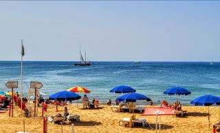 Beach Front Luxury T1 Apt Pools Garage Tennis - Albufeira - 9