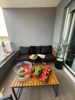 Luxury Penthouse - 7