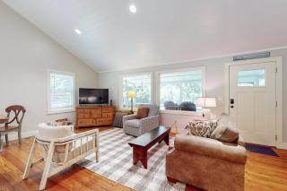 Cozy Pines - Flat Rock - 3